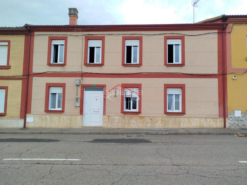 Foto e137bf56-a167-4897-828c-88b3ddf2b58d. Casa a Valverde de la Virgen