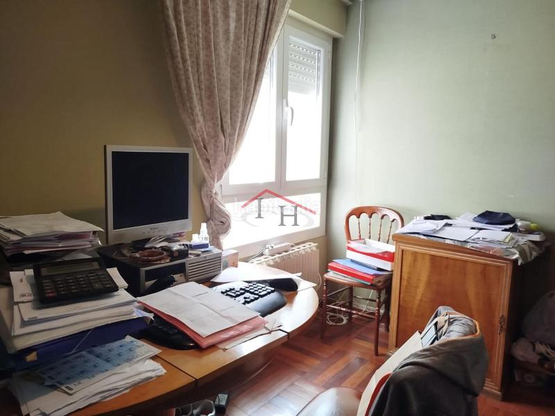 Foto 2aa83c43-b7f2-4c39-8a64-b3465447f230. Piso en San Claudio - La Chantría León