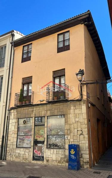 Foto 6fd9bdf8-7e3a-4c75-90db-aed7bb4a21f2. Maison avec chauffage dans Casco Antiguo León