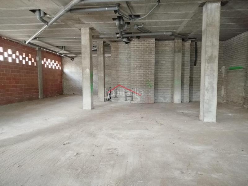 Foto 204f86cf-d2a8-4bf6-afd0-04199d6e4cb7. Local comercial a La Lastra León