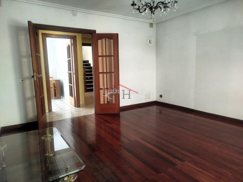 Foto 067c66f9-f519-4108-8506-440b02d445cd. Casa amb calefacció a San Esteban León