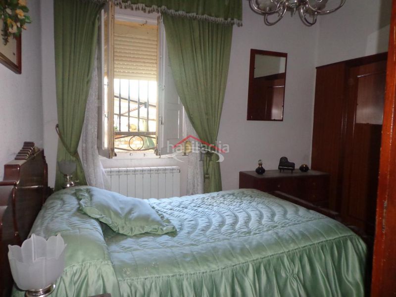 Foto f2608a38-cd26-4c04-83fc-7ae08cf60541. Casa amb calefacció a Puente Castro León