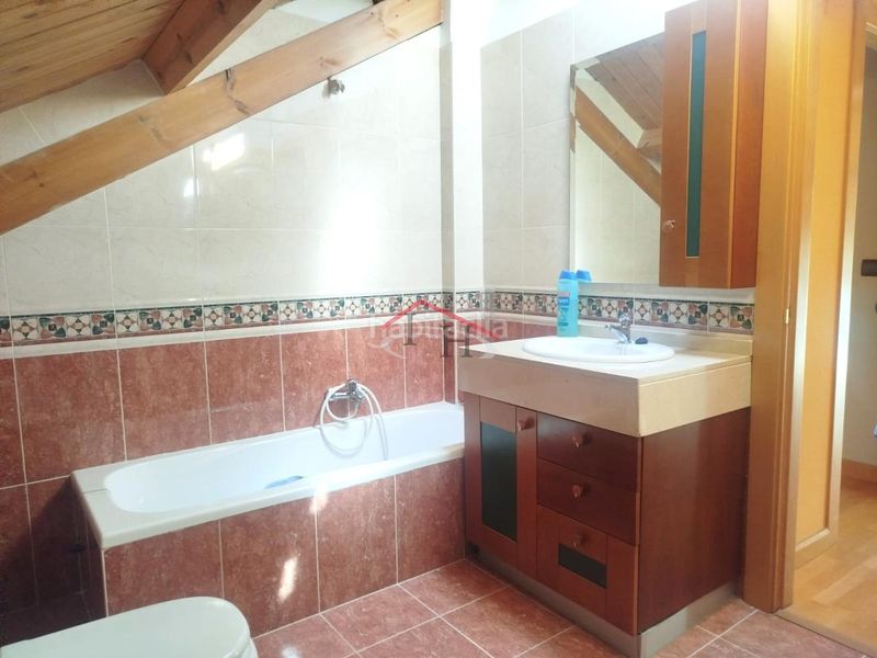 Foto 9c475d2c-91d6-4d66-bbaf-5f1895c40175. Dúplex en Casco Antiguo León