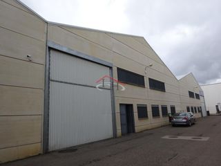 Miete Fabrikhalle  Nave calle 1  en parcela  m71