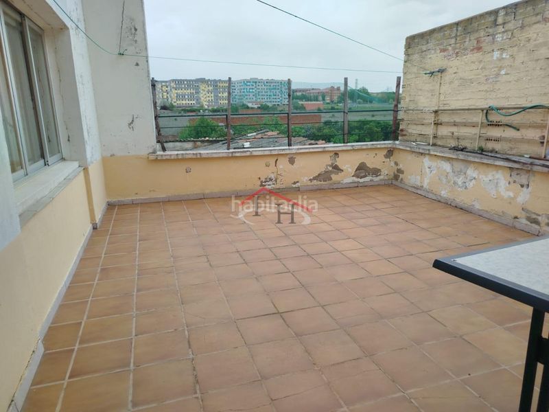 Foto 816d0b5d-96a6-42f0-914f-1c175fa2b175. Casa amb calefacció aparcament a Puente Castro León
