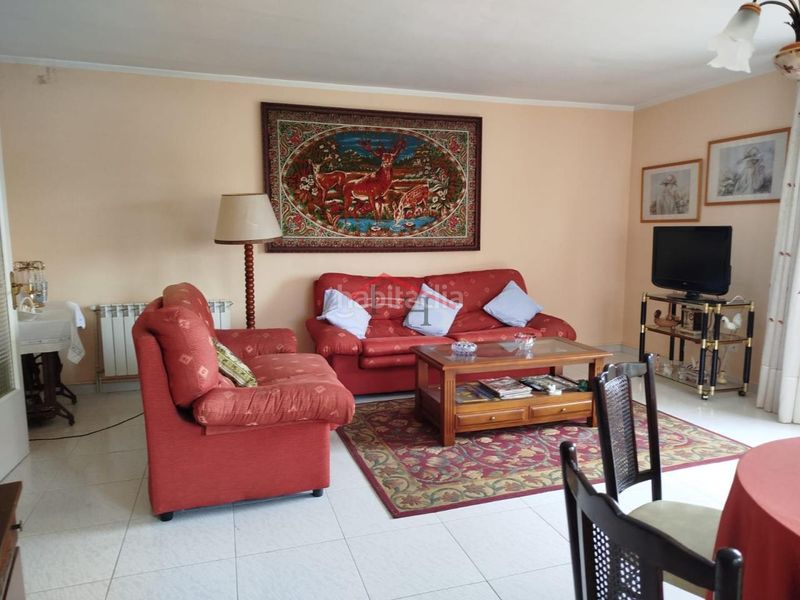 Foto b63241fb-ad88-4357-baa6-cbffbabf3e12. Casa amb calefacció aparcament a Puente Castro León