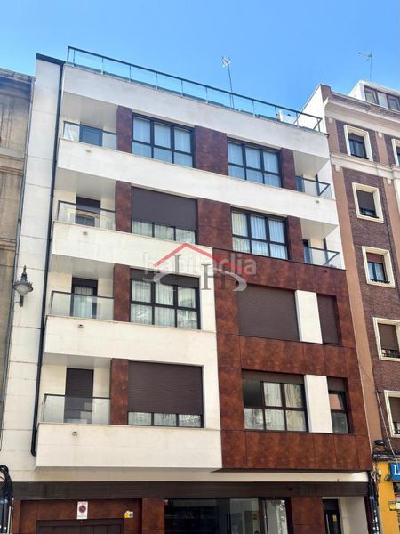 Foto 2ae6f985-e9c6-43f6-80f9-17656007517c. Apartament amb calefacció aparcament a Centro Ciudad León
