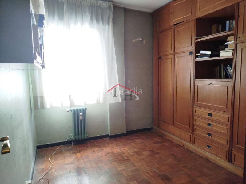Foto 4f9dfb8a-8365-44b0-bd46-f85f6fea69fd. Etagenwohnung mit heizung parking in San Claudio - La Chantría León