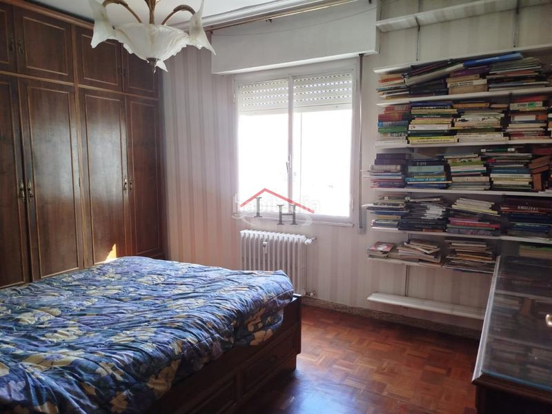 Foto ea61e6f7-8249-471d-a4b3-3f5fbfc0f4f0. Etagenwohnung mit heizung parking in San Claudio - La Chantría León