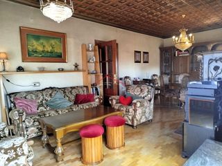 Casa  Avenida constitución