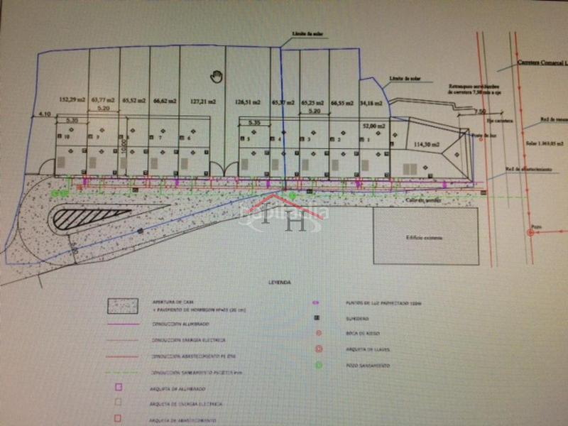 Foto d2932dd7-6a81-4f05-a130-a95d48af21ae. Terreny residencial a Valdelugueros
