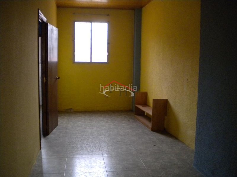 Foto 50ba4b3f-2e78-469e-ab06-6c753c245147. Local comercial amb calefacció a La Vega - La Sal León