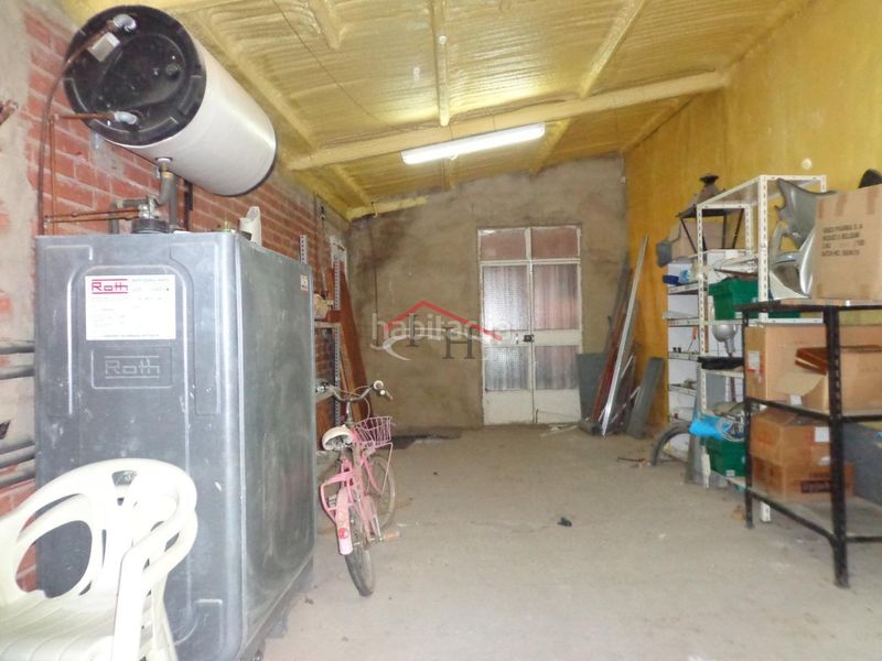 Foto 0b9a9858-195a-4b62-a2f4-0991f578c644. Casa amb calefacció aparcament a Villaturiel