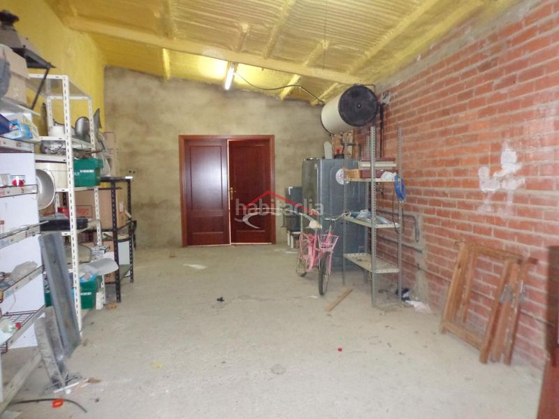 Foto 466c7fc6-8f7f-426d-a096-57ee769bbb35. Casa amb calefacció aparcament a Villaturiel