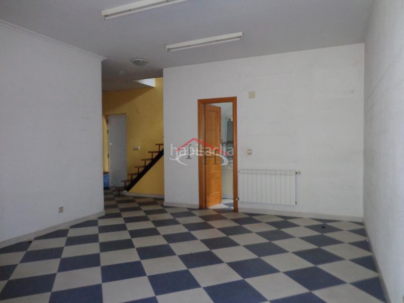 Foto 49883bed-b884-4bad-98f0-be204ebc9519. Casa amb calefacció aparcament a Villaturiel