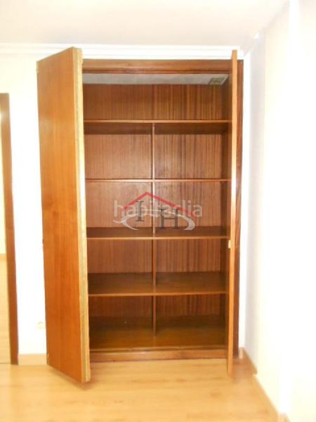 Foto c7a55502-8675-403a-b6a5-4deeaba31370. Büro mit heizung in Centro Ciudad León