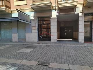 Car parking in DOCTOR FÉLIX REJAS