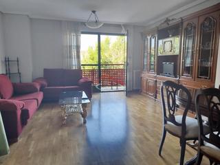 Miete Etagenwohnung  Los robles