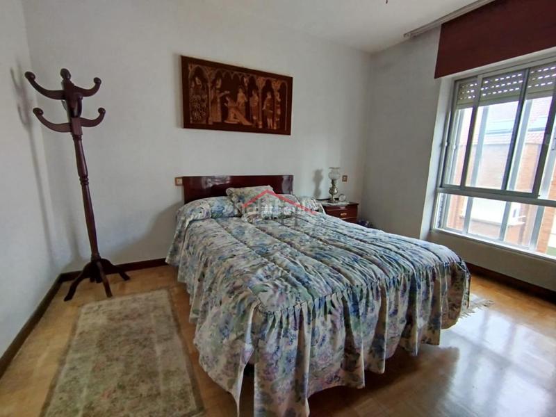 Foto c0c16eff-148a-473f-9573-f4a35acbbb5a. Appartamento con riscaldamento in Crucero León