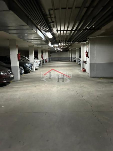 Foto 540439e3-3205-4fc9-84f2-a601712af014. Parking moto en San Mamés - La Palomera León