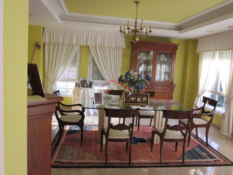 Foto dc61d54d-dca0-4571-a5bf-4323c550c7e0. Xalet amb calefacció aparcament piscina a Valdefresno