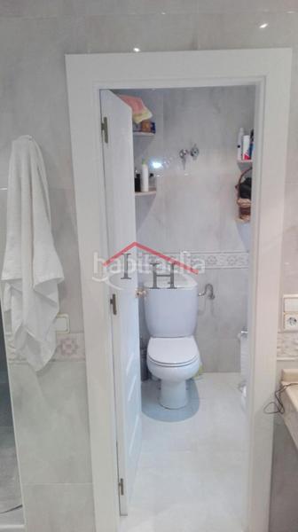 Foto f9b9e798-97da-4b65-ad87-db81935c702f. Xalet amb calefacció aparcament piscina a Valdefresno