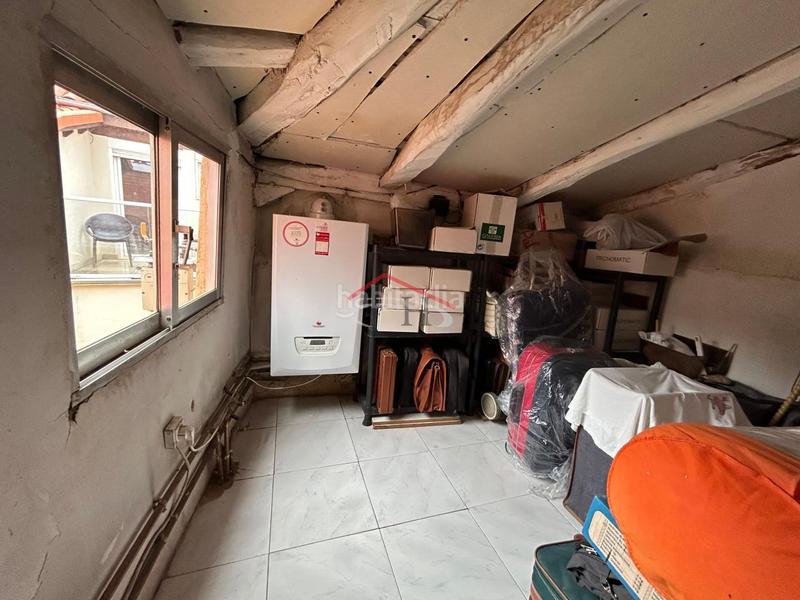 Foto b6b1e1a3-5e1b-4896-a47c-8152857d365e. Zweistöckige wohnung mit heizung in Casco Antiguo León