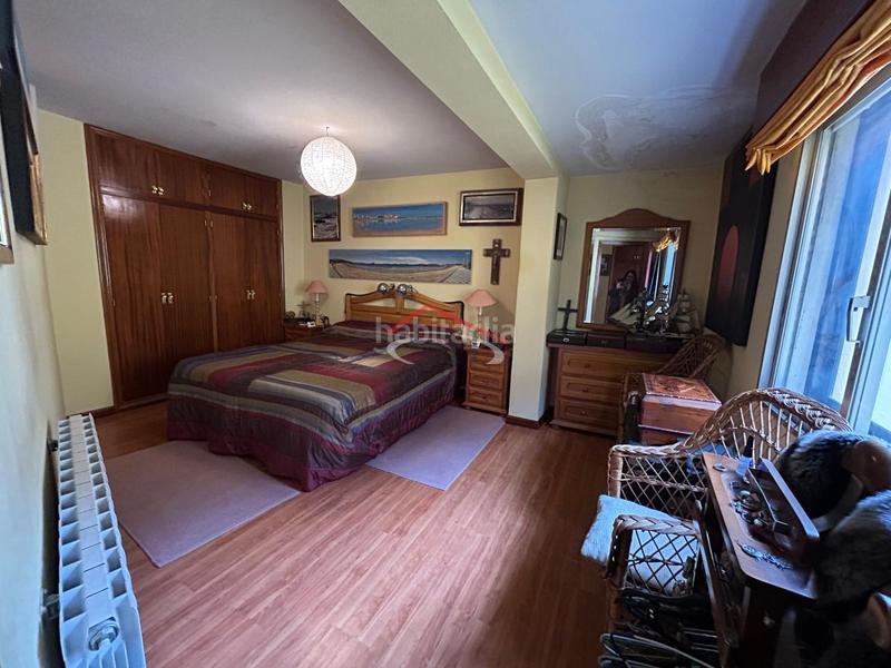 Foto cf0ff42d-b9f8-482c-8c13-62c793fac832. Zweistöckige wohnung mit heizung in Casco Antiguo León