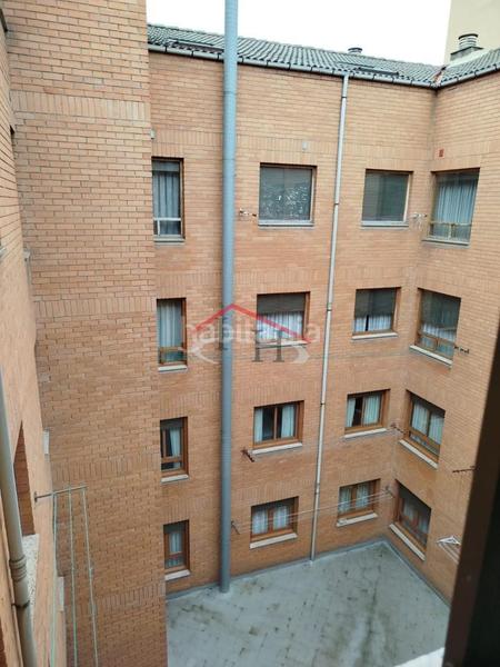 Foto 783a5314-dd4a-4a59-bce0-bb8b55e1b6ea. Appartamento con riscaldamento parcheggio in San Claudio - La Chantría León