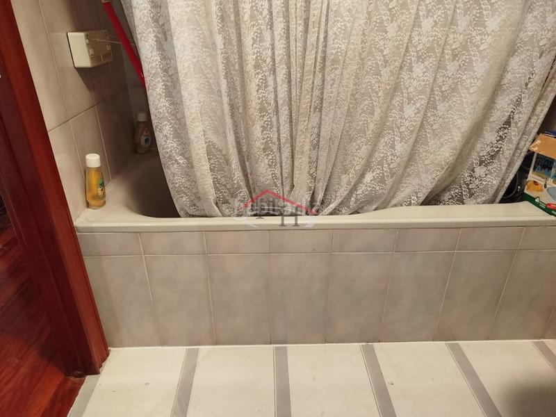 Foto aa96a614-bbe5-4509-8111-26e9e976777b. Appartamento con riscaldamento parcheggio in San Claudio - La Chantría León