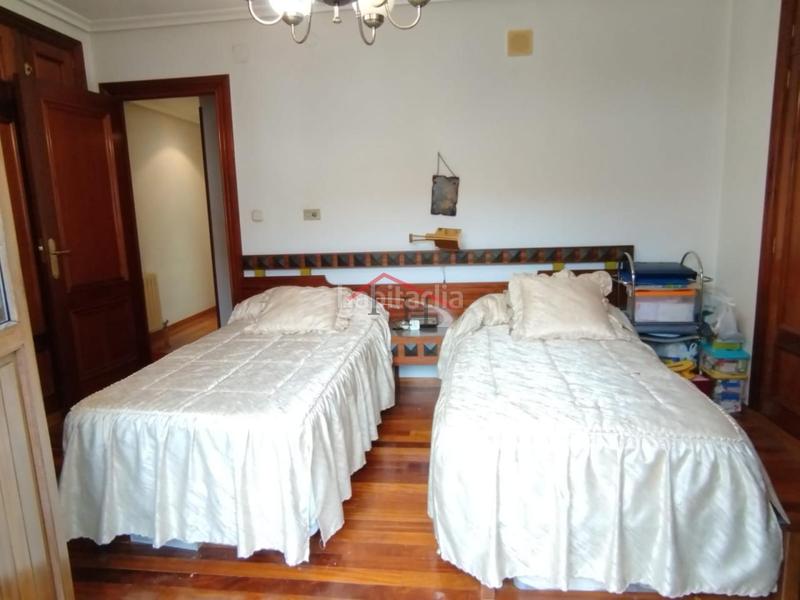 Foto bc7a609a-ee24-4e5d-b123-022e1a0d6f3a. Appartamento con riscaldamento parcheggio in San Claudio - La Chantría León