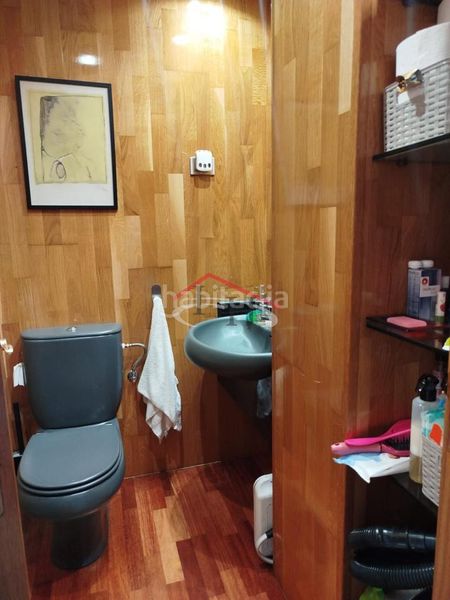 Foto 0150dd6e-fd91-4052-b014-d17fa50cbda2. Casa adossada amb calefacció aparcament piscina a Villaquilambre