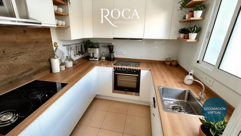 Foto a7e7732f-e2fe-42ca-8906-e12e094ba23f. Attique avec chauffage parking dans Guinardó Barcelona