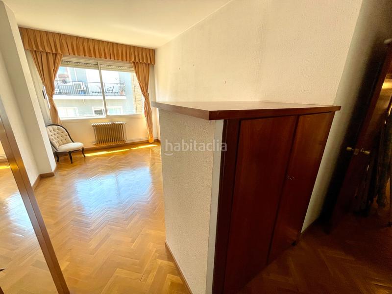 Foto ad97d706-ba73-4bed-b03c-ed0174b33c1b. Attique avec chauffage parking dans Guinardó Barcelona