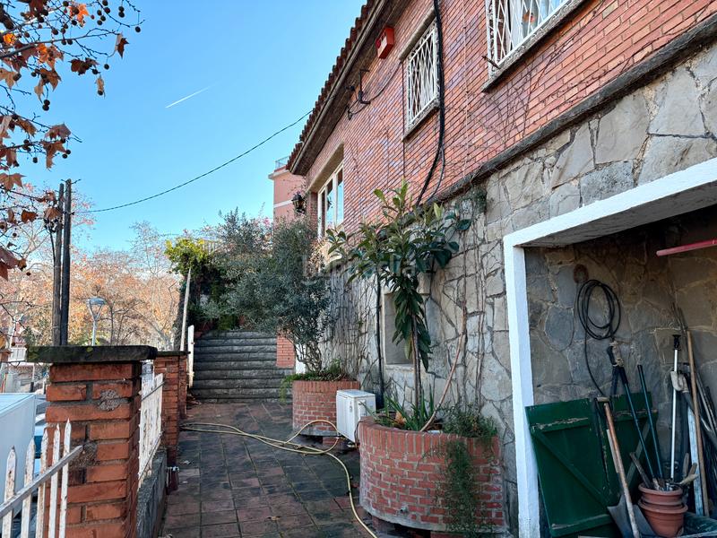 Foto 59eb88bd-2019-47ba-9394-2b280b596634. Casa amb xemeneia calefacció aparcament a La Font d´en Fargues Barcelona