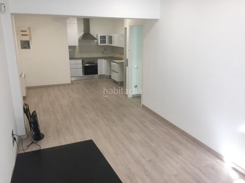Foto 92a8aeac-417f-4b3d-8bf5-d4e16d298d38. Piso ¡vivienda en planta baja reformada íntegramente en 2021! ideal como inversión en Barcelona