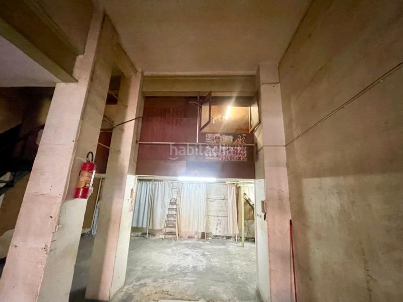 Foto 3685372b-2bf2-41f0-90e8-c4a7b99a8220. Local commercial dans carrer de l'arc de sant martí 36 dans Barcelona