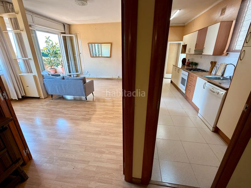 Foto 066c575c-de71-470a-9086-1e663710e23f. Dachwohnung mit heizung in Guinardó Barcelona