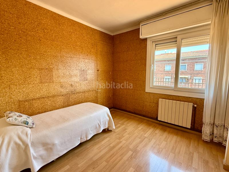 Foto 1d3835cf-1601-425c-b389-5541ca0d9694. Dachwohnung mit heizung in Guinardó Barcelona