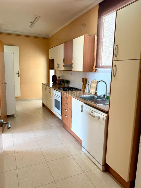 Foto 21e2ceb4-de6e-408a-a9ee-c0682a57421b. Dachwohnung mit heizung in Guinardó Barcelona