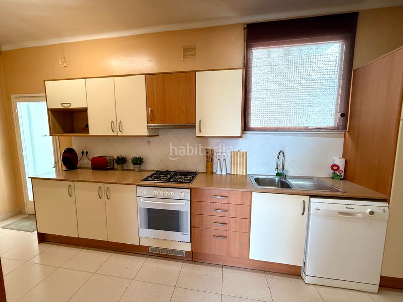 Foto 2aba35a9-06b6-4829-8ee3-4aa0dc792e8c. Dachwohnung mit heizung in Guinardó Barcelona