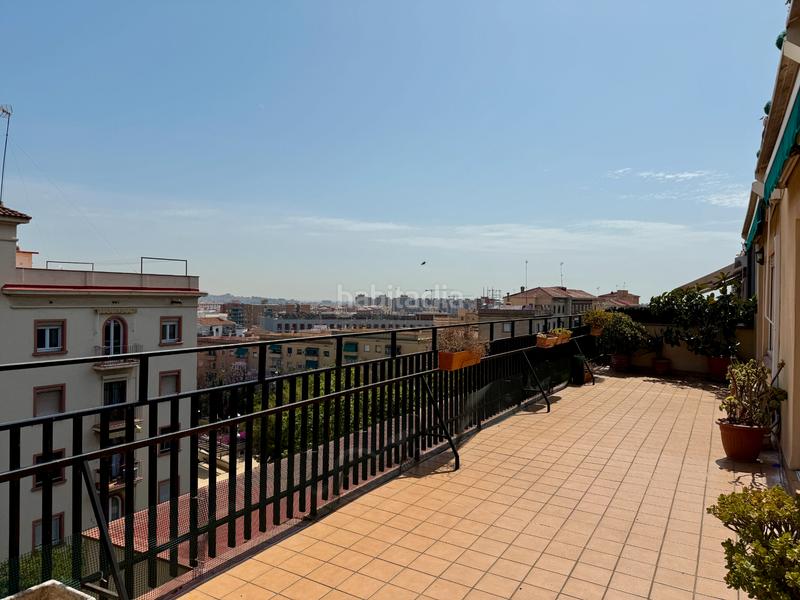 Foto 3b171675-5619-4fe1-8246-78df8ba91ad5. Dachwohnung mit heizung in Guinardó Barcelona