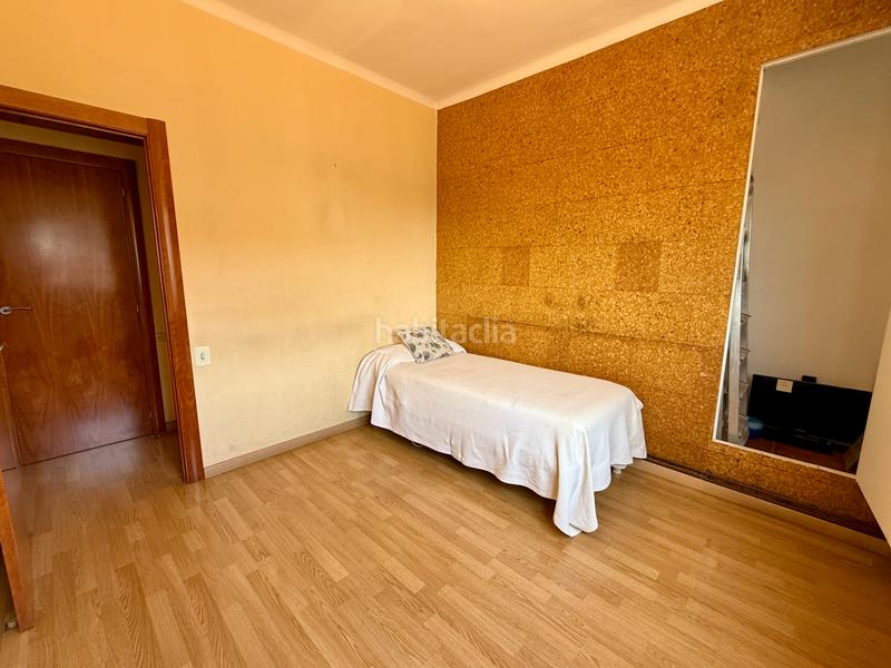 Foto 3c50721c-4e5d-4141-8603-4e3ab1dfaa66. Dachwohnung mit heizung in Guinardó Barcelona