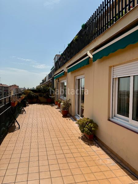 Foto 695c6899-4d0f-48c5-ad26-bccd5127e3d1. Dachwohnung mit heizung in Guinardó Barcelona