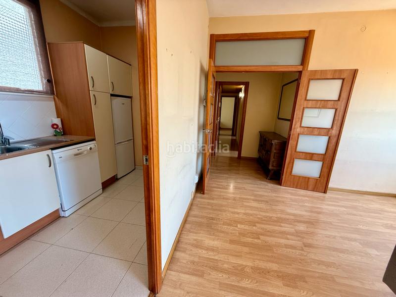 Foto 6d172b7c-7684-46be-b117-19ad3e6770ee. Dachwohnung mit heizung in Guinardó Barcelona