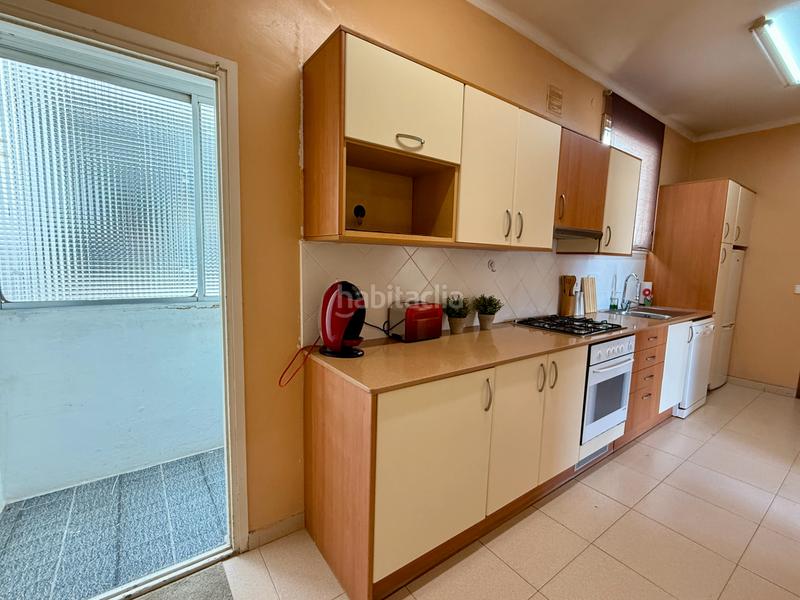 Foto 6e63b1c4-8deb-4d2a-be54-407038b510e6. Dachwohnung mit heizung in Guinardó Barcelona