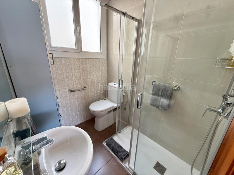 Foto 81c75d90-8842-44db-816f-98f16b7352b1. Dachwohnung mit heizung in Guinardó Barcelona