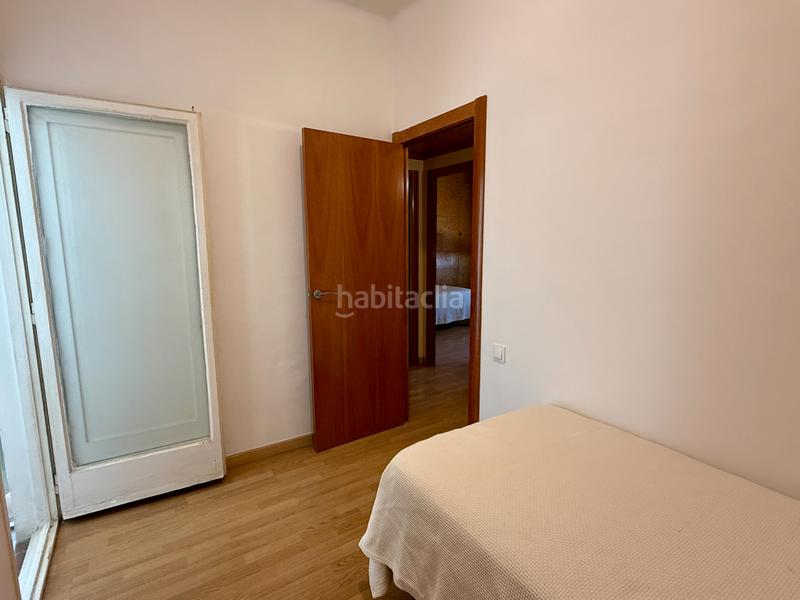 Foto 84597e7f-9fb7-454b-952f-926e82351dfb. Dachwohnung mit heizung in Guinardó Barcelona