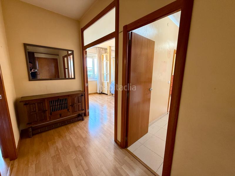 Foto c8a48e4b-94fc-4f8b-9c3d-0470ba75ef5c. Dachwohnung mit heizung in Guinardó Barcelona