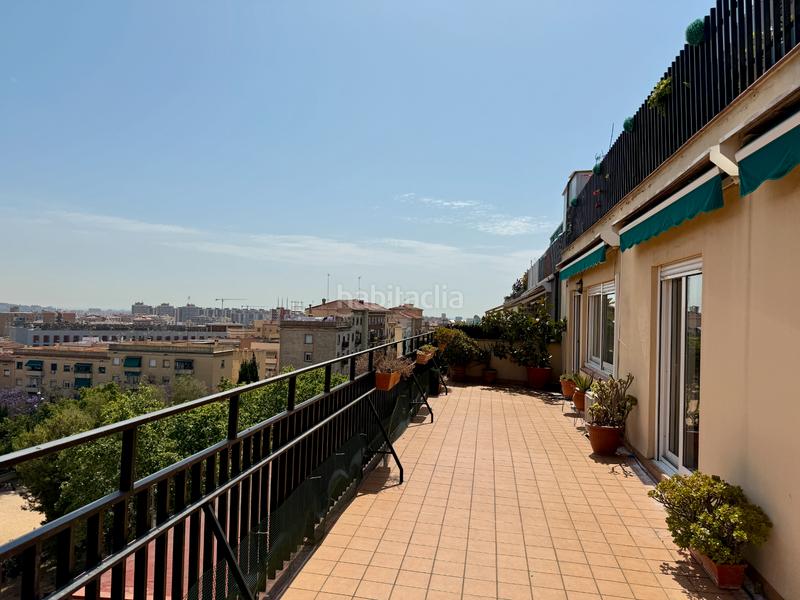 Foto f65af7ab-e913-40b4-a32e-e45258fff33d. Dachwohnung mit heizung in Guinardó Barcelona